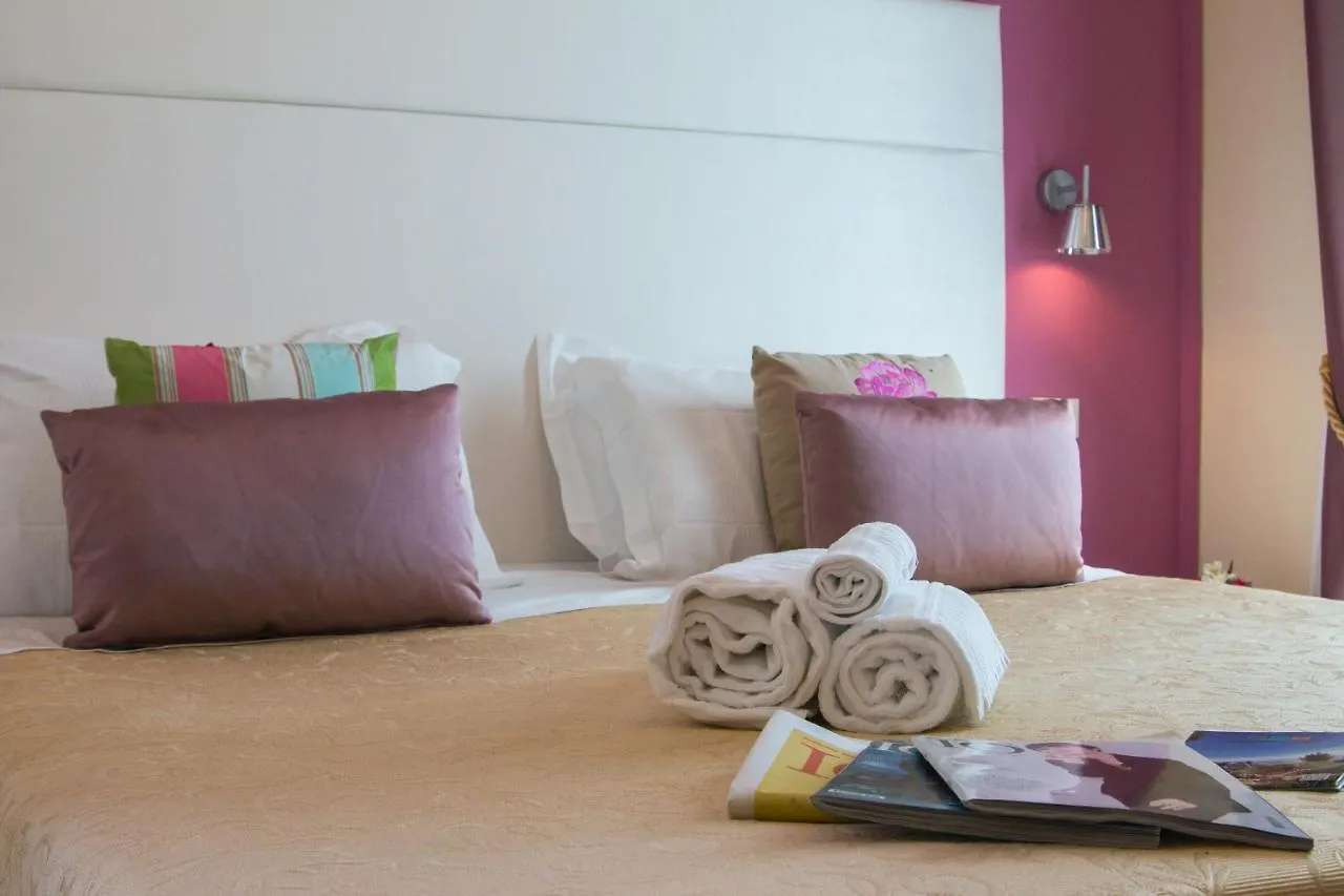 Albergo Belsoggiorno Sanremo 3*,  İtalya