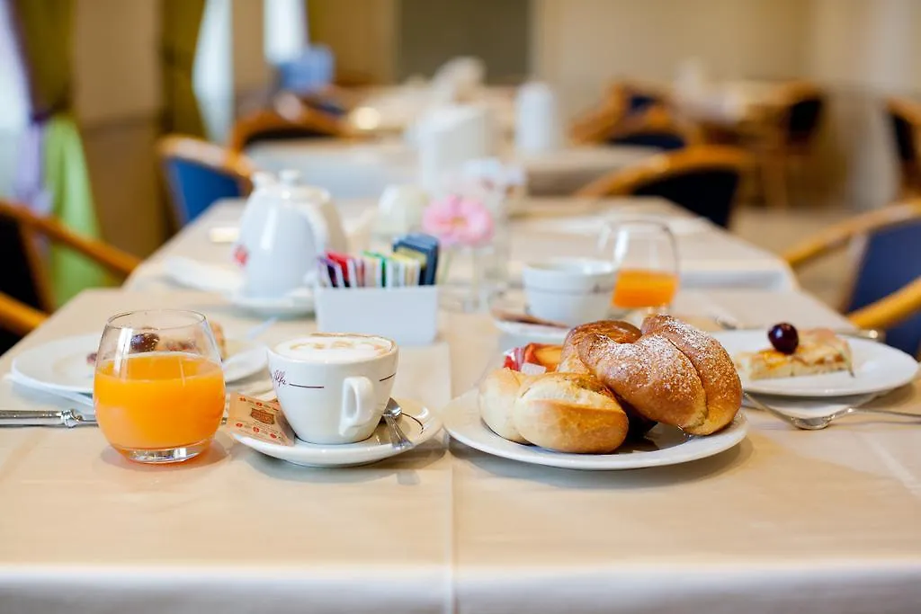 Albergo Belsoggiorno Sanremo 3*,