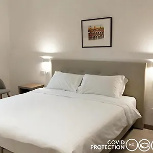 Via Poma Apartments&rooms Italia