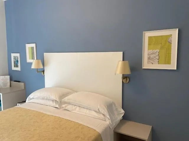 *** Hotel Albergo Belsoggiorno Sanremo Itália